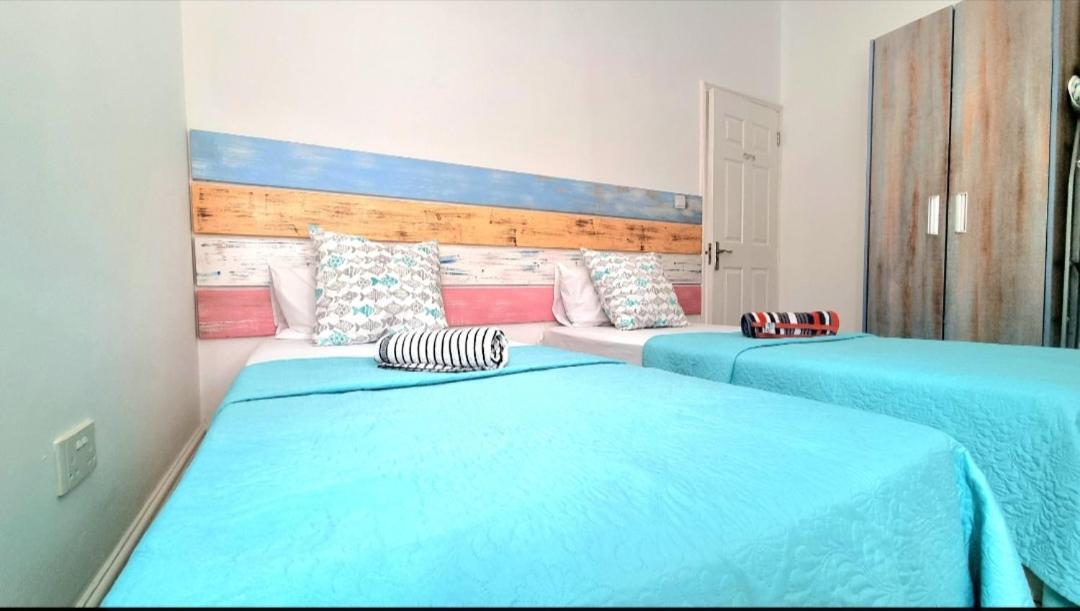 Sugar Reef West Coast Apartment Flic en Flac Room photo
